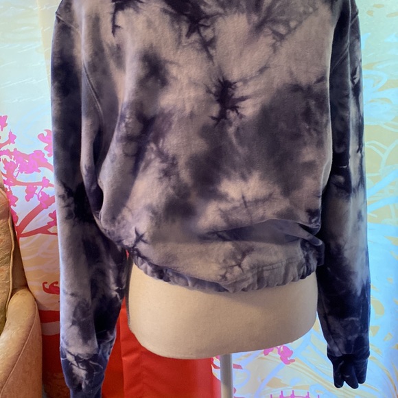 PINK VICTORIA SECRET TIE DYE CROP TOP BLUE SWEATSHIRT DRAWSTRING WAIST SMALL - Picture 4 of 6